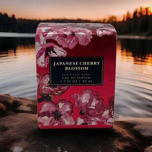 Bath & Body Works Retired Japanese Cherry Blossom Eau De Parfum‎ 1.7 oz New